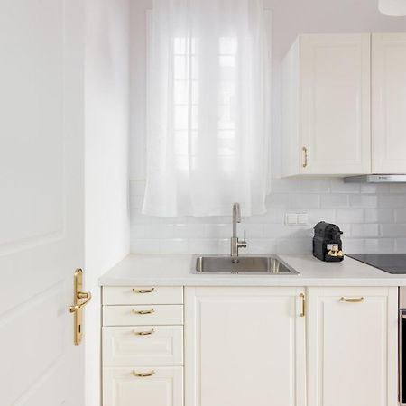 Great House W/ Private Parking Apartment Athens Exterior photo