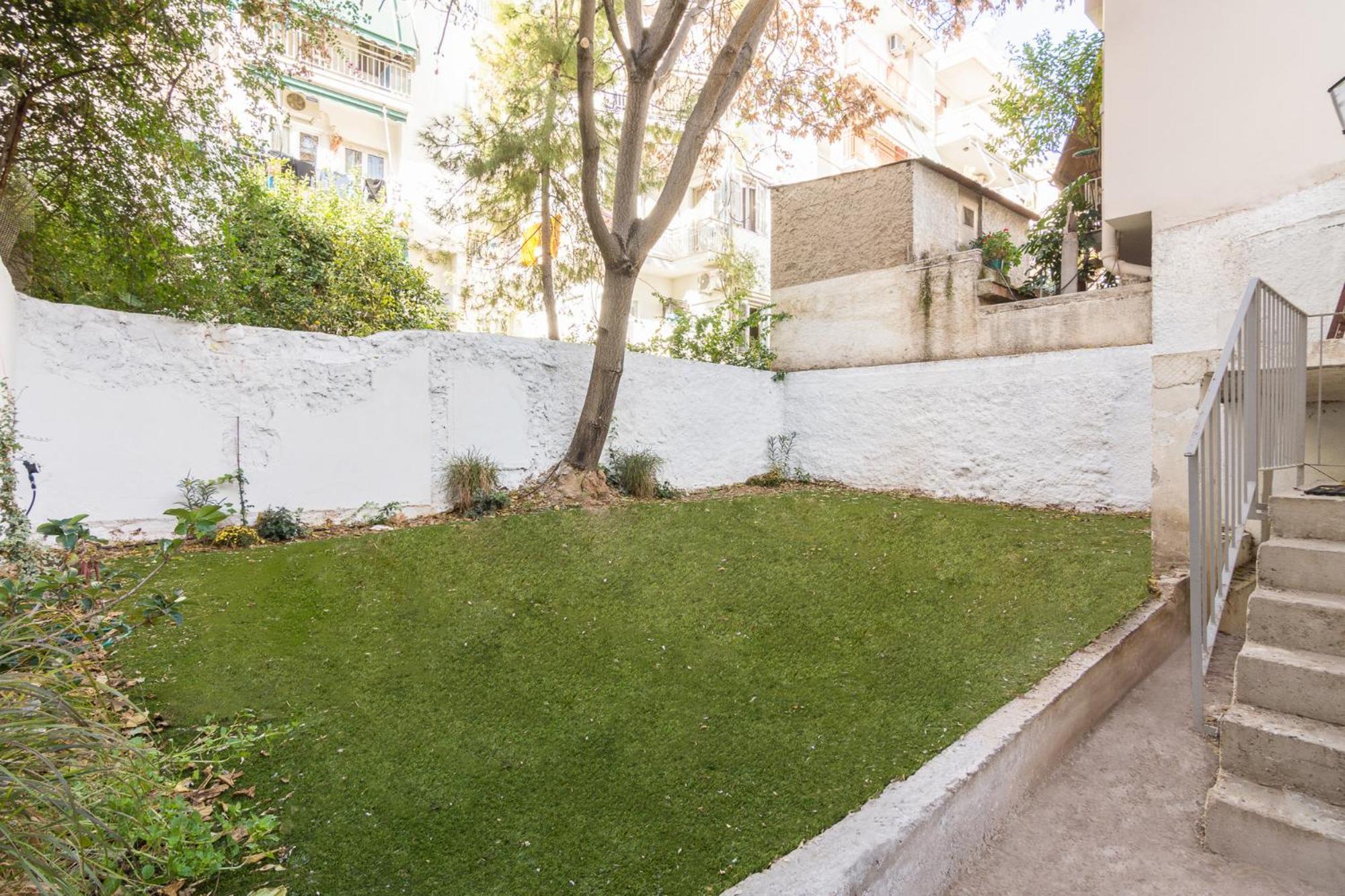 Great House W/ Private Parking Apartment Athens Exterior photo